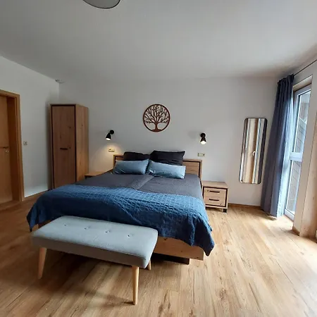Haus Moselliebe Luxuszimmer Ediger-Eller